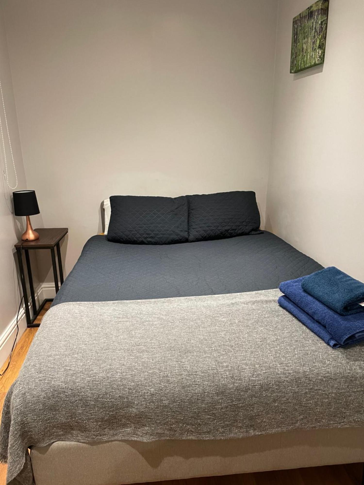2 Bedroom Chiswick Park Tube Station Apartment